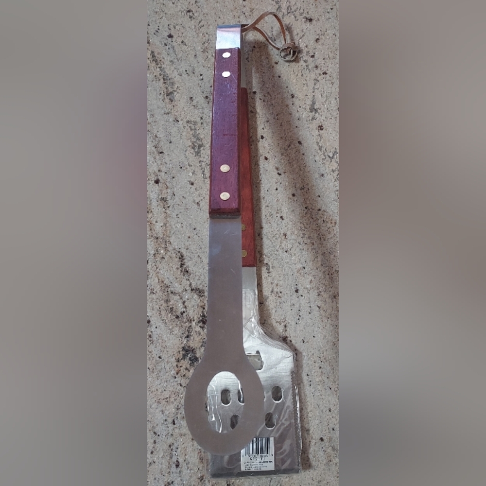 NEW- Charcoal Companion All Purpose Spatula-Tong, Bottle Opener and Cutting Edge